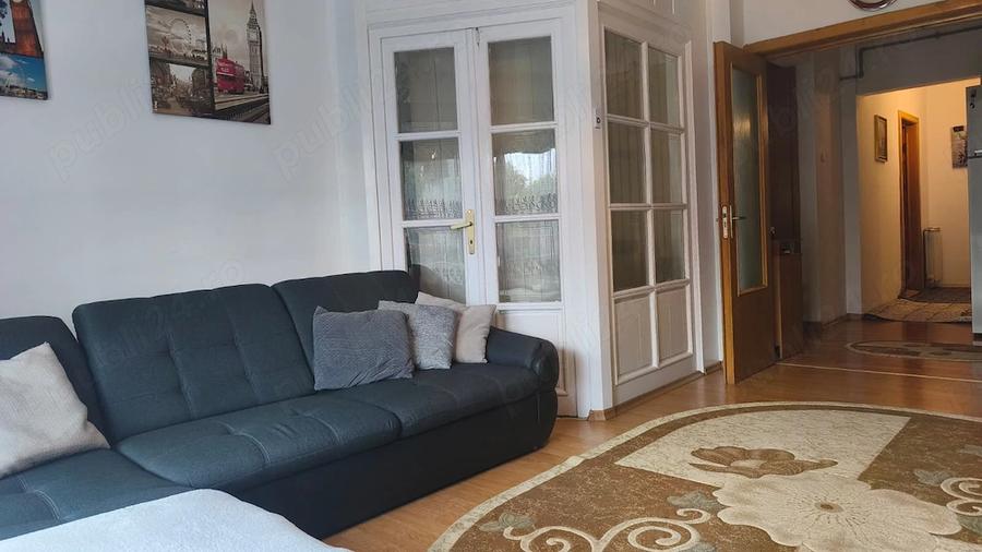 Apartament cu 2 camere decomandat în Piața Centrală