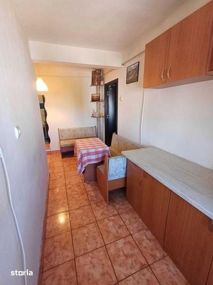 Garsonieră decomandată în Gării