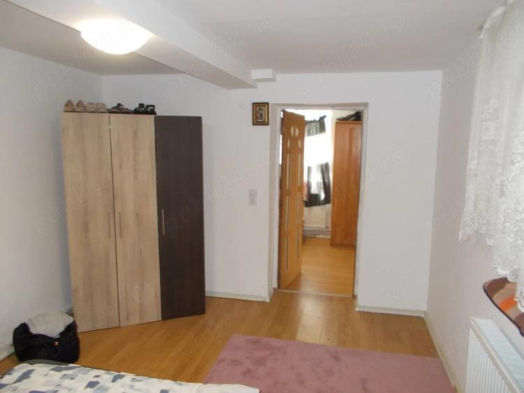 Casă cu 3 camere cu Teren 927 Mp în Sânandrei