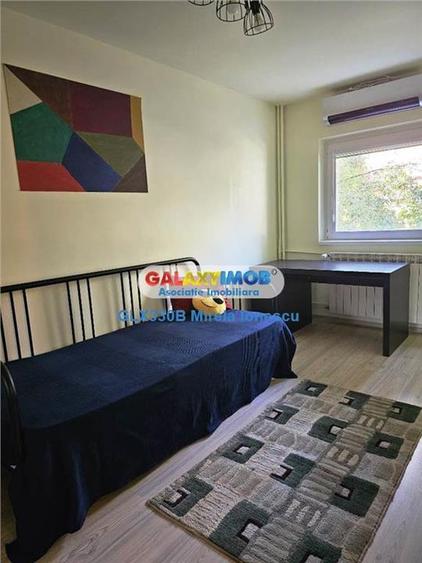 Apartament cu 3 camere decomandat, mobilat în Drumul Sării