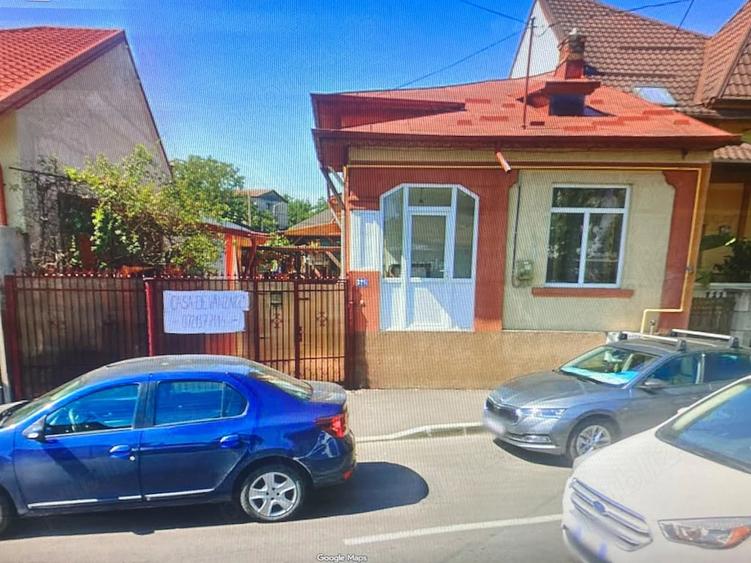 Casă cu Teren 314 Mp în Central
