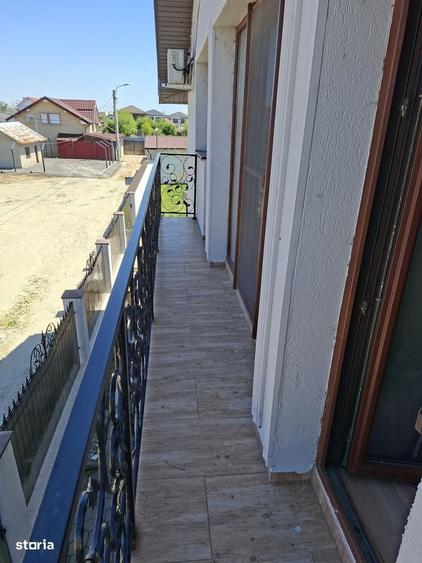 Casă cu 4 camere în Popoveni