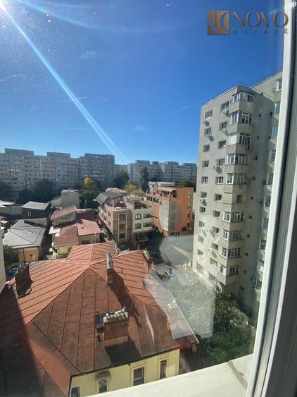 Garsonieră decomandată, mobilată în Ferdinand