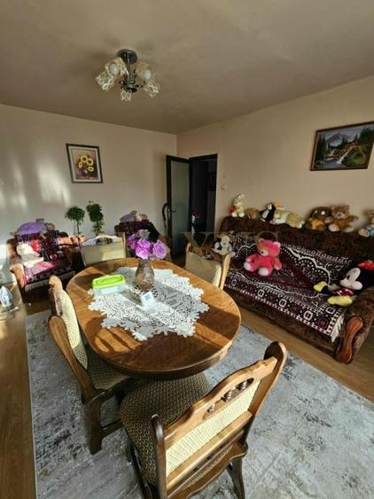 Apartament 4 camere, 78 mp, 2 bai, 2 balcoane – zona linistita, str. Ecaterina T - 9