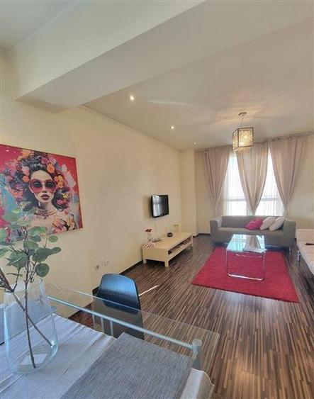 Apartament cu 2 camere decomandat, mobilat în Iancului