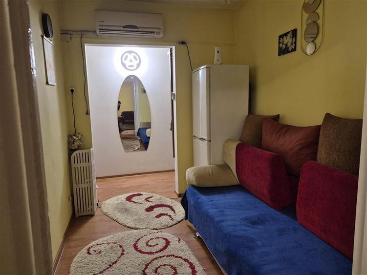 Apartament 2 camere decomnadat de vanzare zona Alexandru cel Bun- Iasi - 4