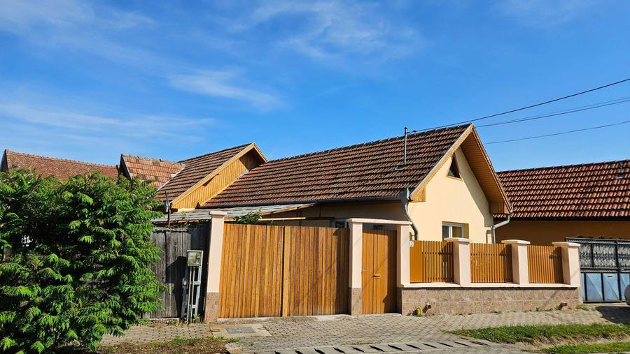 Casa 4 camere + Locuinta Secundara Independenta | Lancram-Sebes | 105.000 - 6