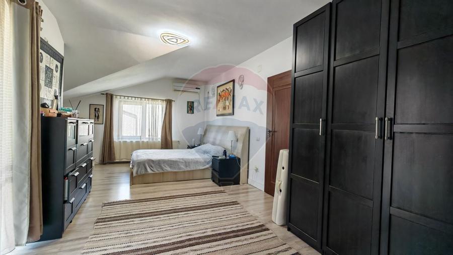 Casă / Vilă cu 5 camere de vânzare în zona Pipera - 36