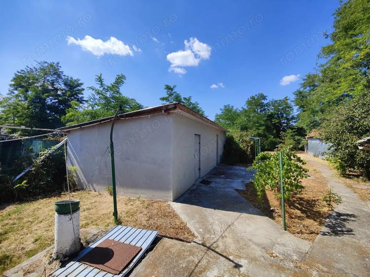 Vand proprietate cu 2 case in Comuna Manastirea, Calara?i - 5