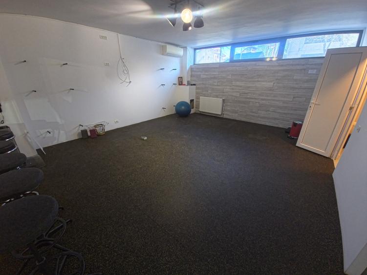 Spațiu comercial 57 mp demisol  Bd. Mamaia  Delfinariu  Utilități incluse - 3