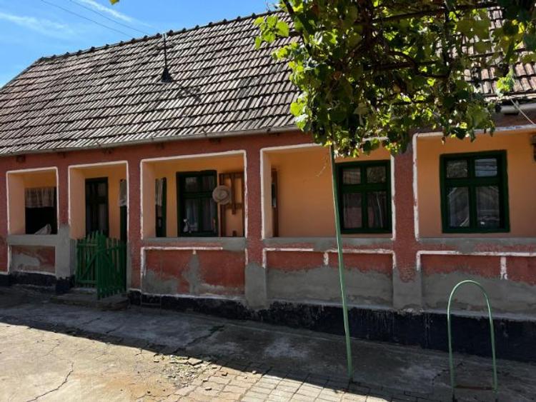 Vand casa situata in localitatea Rosia de Secas din judetul Alba - 3