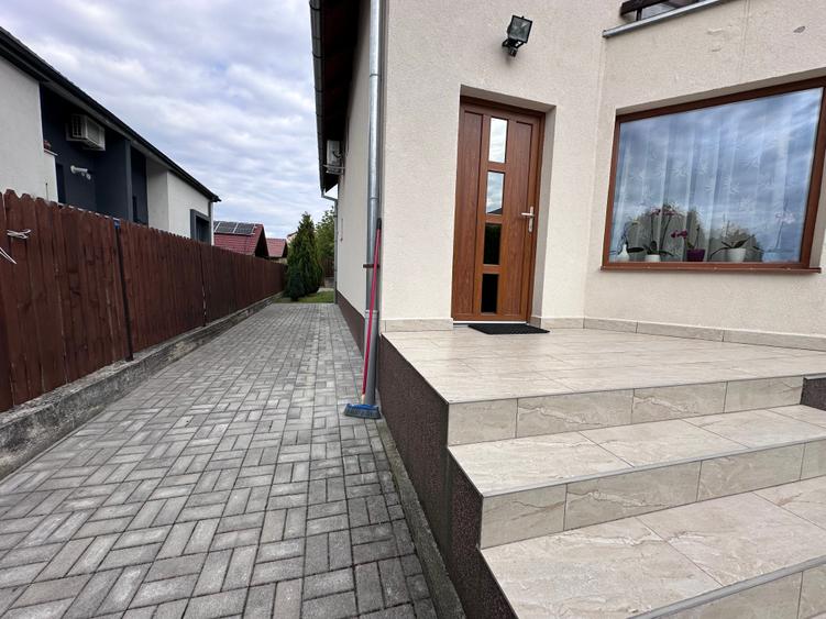 Doua proprietati in aceeasi curte de vanzare in Manastur - 5