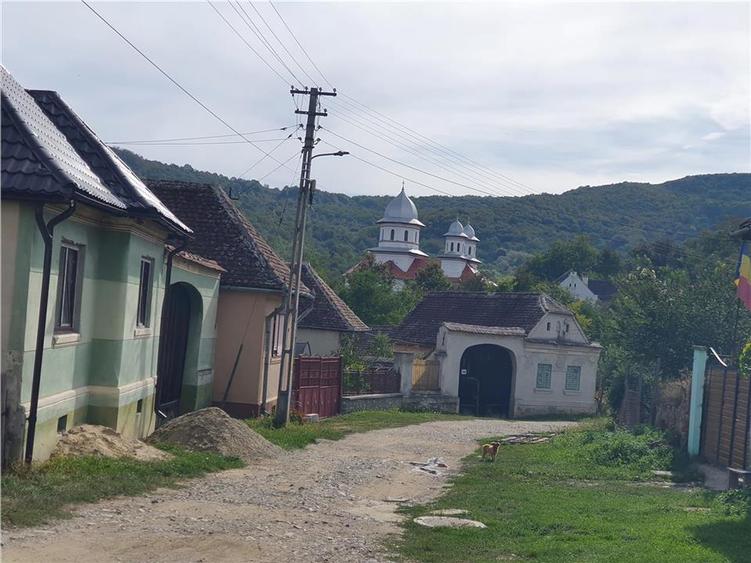 Casă Tradițională Săsească ?n loc.Aciliu cu 2974mp tere - 1