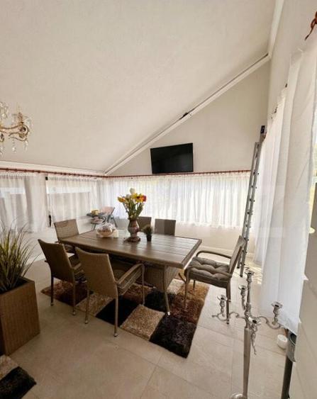 Casa impunatoare de lux ultra dotata ?i mobilata - - 7