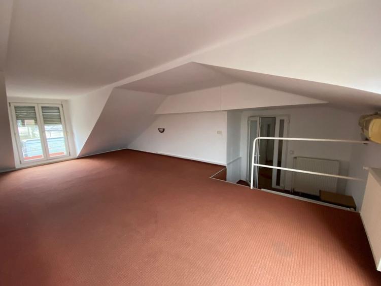 Vilă zona Liviu Rebreanu - 21