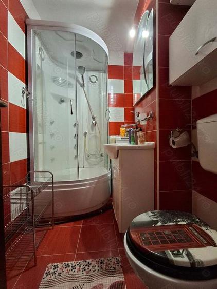 Vand apartament cu o camera,confort 1,etaj1,cartier Tudor - 2