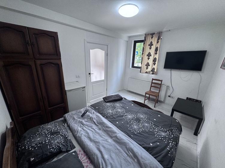 Vand Garsoniera in bloc nou 2020 - 8