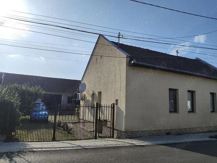 Casa si teren de vanzare - 7