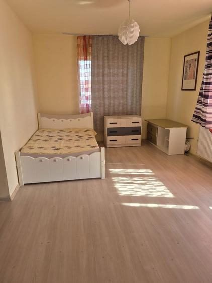 Inchiriez apartament cu doua camere - 8