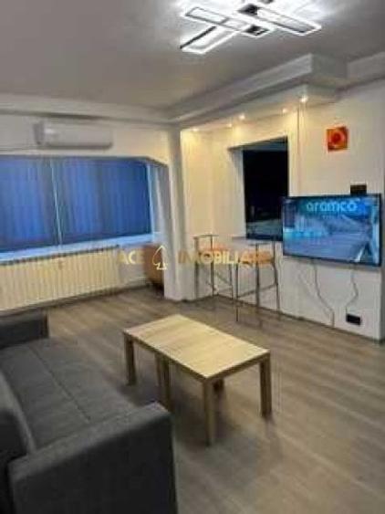 Apartament cu 3 camere decomandat, mobilat în Ștefan cel Mare