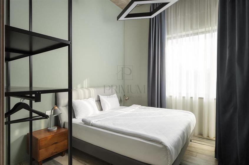 Apartament cu 3 camere decomandat, mobilat în Semicentral