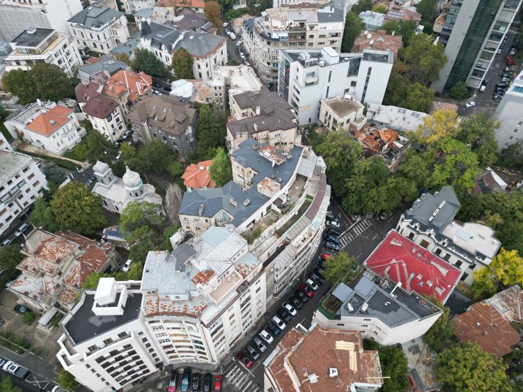 Bijuterie Ultracentrală cu Terasă și Rating 4.8 – Locuiești sau Închiriezi - 13