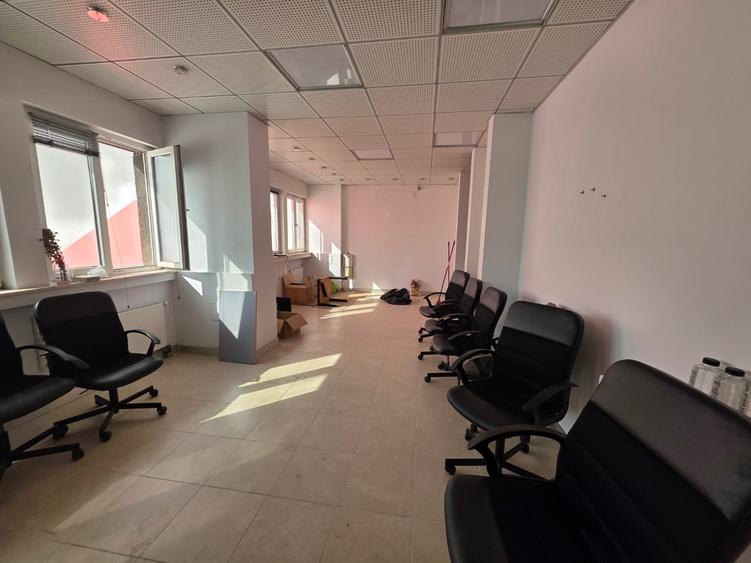 B-ul Magheru, 10 minute metrou Piata Romana, in blocul cu cinema Patria - 7