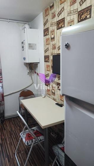 Închiriez apartament 3 camere - 6