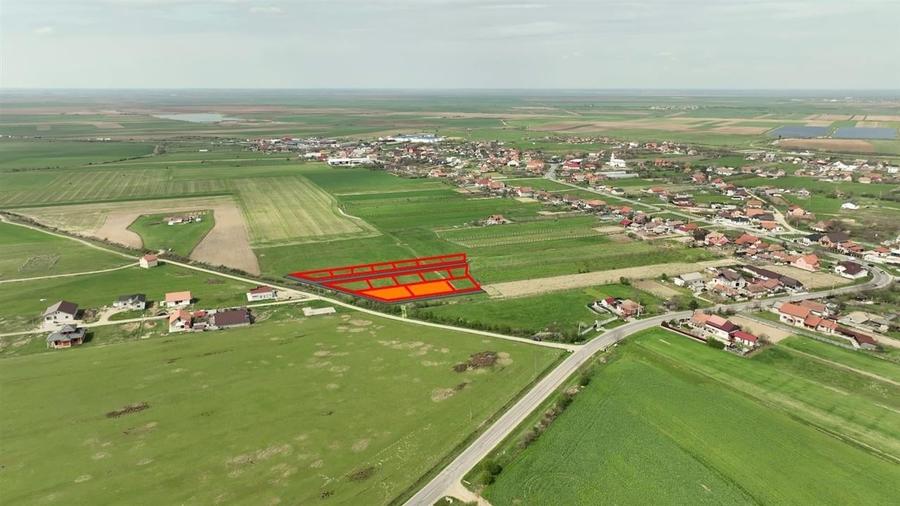 RECO Parcele teren intravilan Les - 1