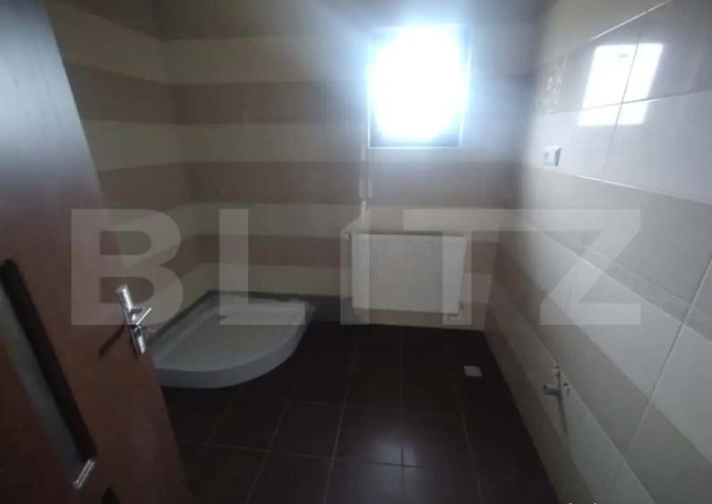 Casa de 140 mp, pe 2 nivele, 4 camere, oras Beclean - 9