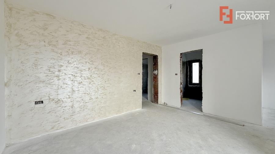 Duplex de vanzare 5 camere cu toate utilitatile - Mosnita Noua - 8