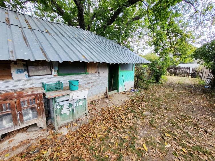 *PROPRIETAR*Casa Batraneasca*Toate Utilitatile*Com. Plopu*Sat Plopu*PH* - 2