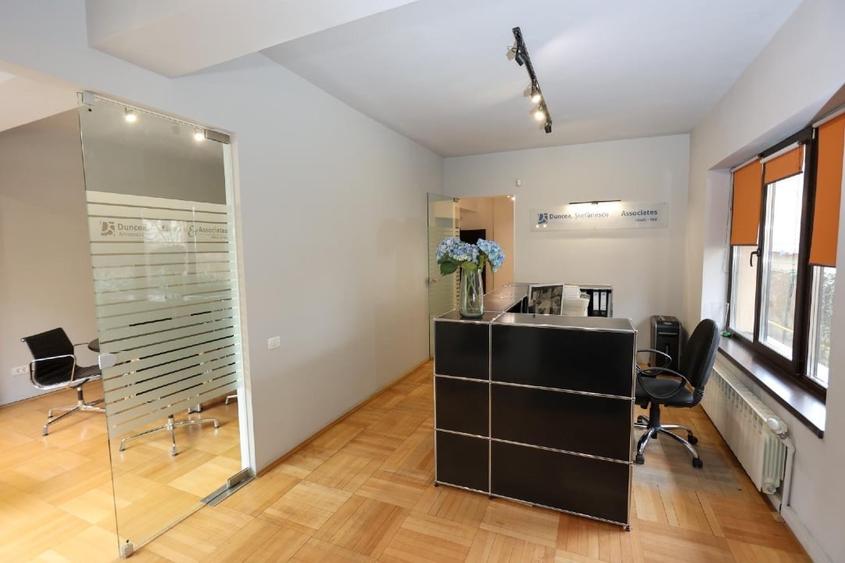 Vand imobil 485 m2 zona domenii parcul ciresari vis a vis Arcadia - 2