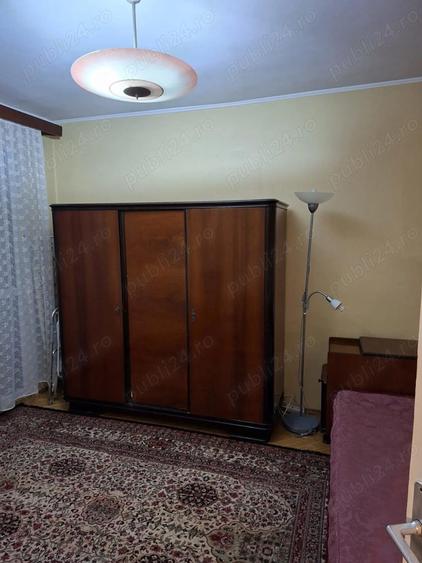 Inchiriez apartartament 3 camere in Ia?i, b-dul Tudor Vladimirescu etaj 1 - 1