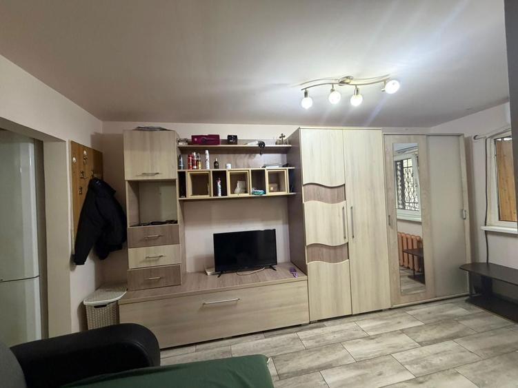 Garsoniera in zona tomis 3 - 7