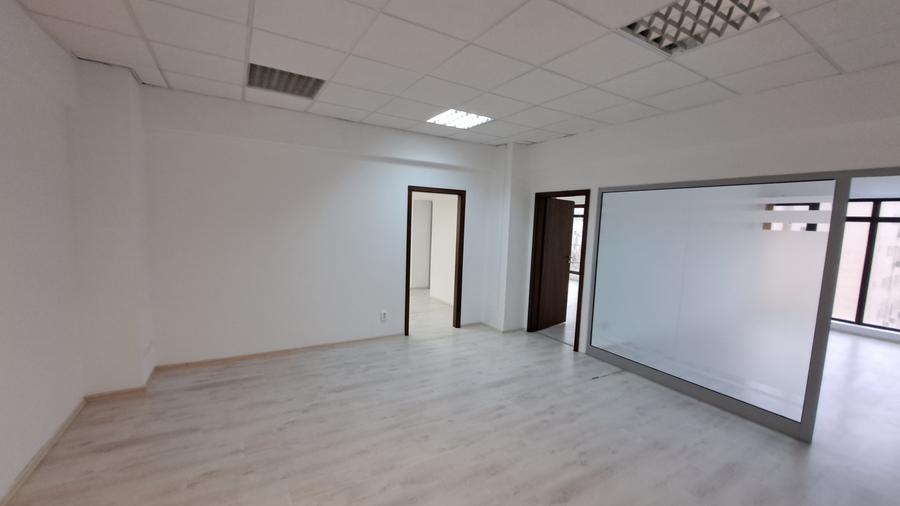 SPATIU BIROU- CLADIRE BIROURI PREMIUM- COSTURILE UTILITATILOR SUNT INCLUSE - 8