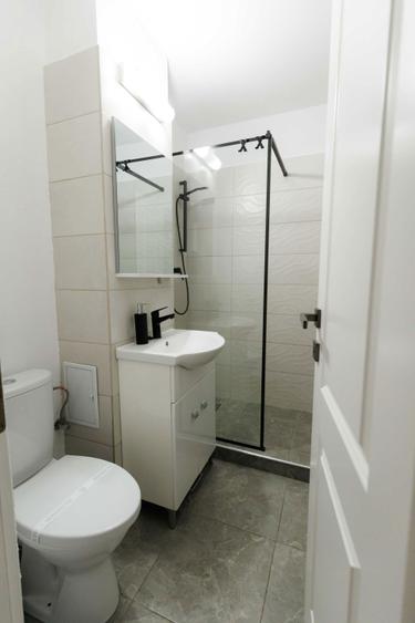 Apartament de vanzare - 3
