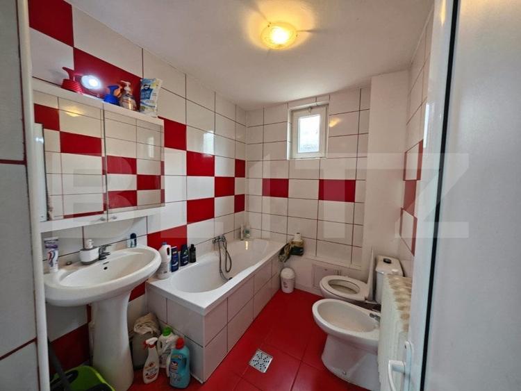Casa de vanzare cu 5 camere, 180 mp, si 800 mp teren, zona Tomesti, Iasi - 9