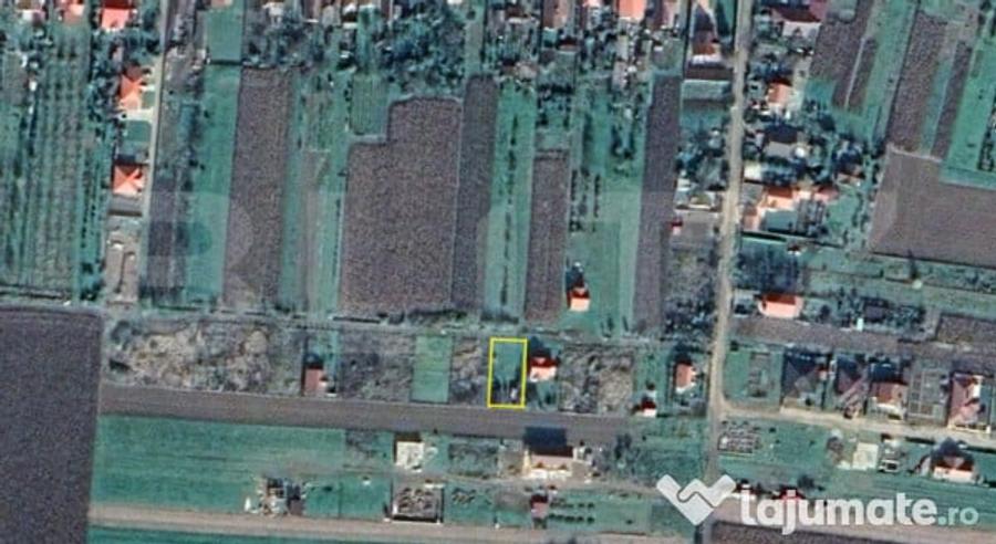 Teren intravilan 6,52 ari cu cabana zona Paule?ti - 1