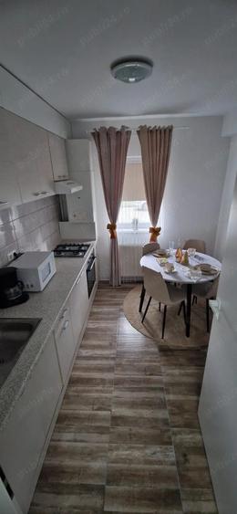 Inchiriez apartament 38 mp+loc de parcare - 1