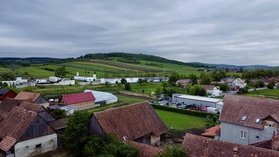 CASĂ COMPUSĂ DIN 2 CORPURI + CURTE + ANEXE - ORAȘ RUPEA -STR.VAII 38 - 4