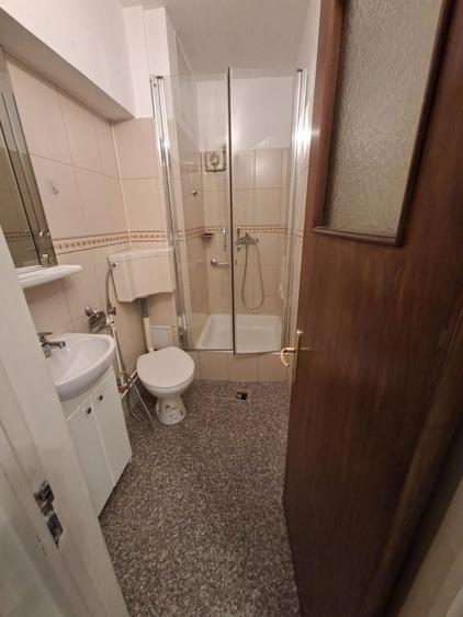 Apartament cu 3 camere în Universitate