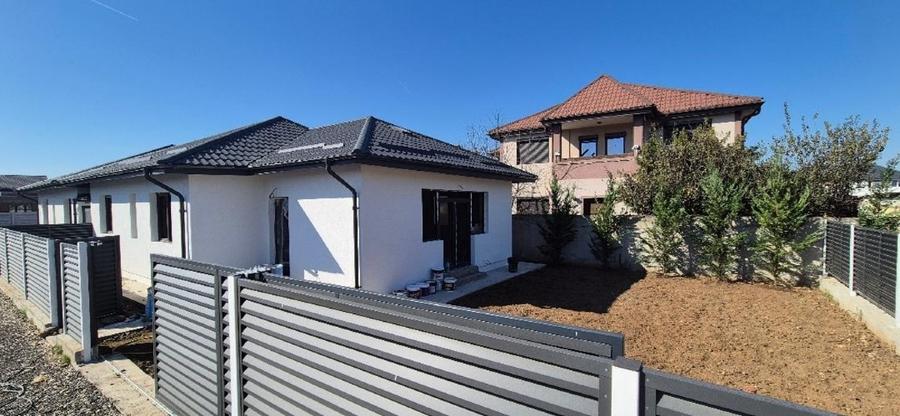 Domnesti, casa parter cu placa beton 130 000 € - 3