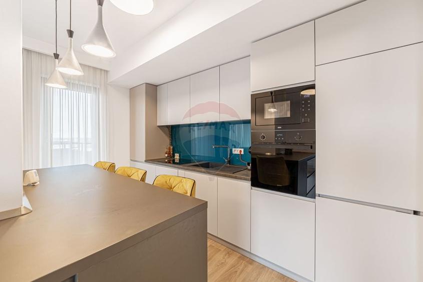 Apartament tip PENTHOUSE, 3 camere de vânzare, posibil RATE, Adora UTA - 6