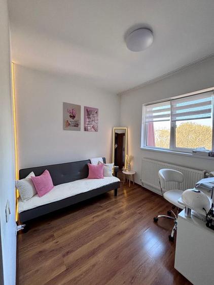 Apartament cu 3 camere decomandat Poarta 6 - mobilat si utilat modern - 7