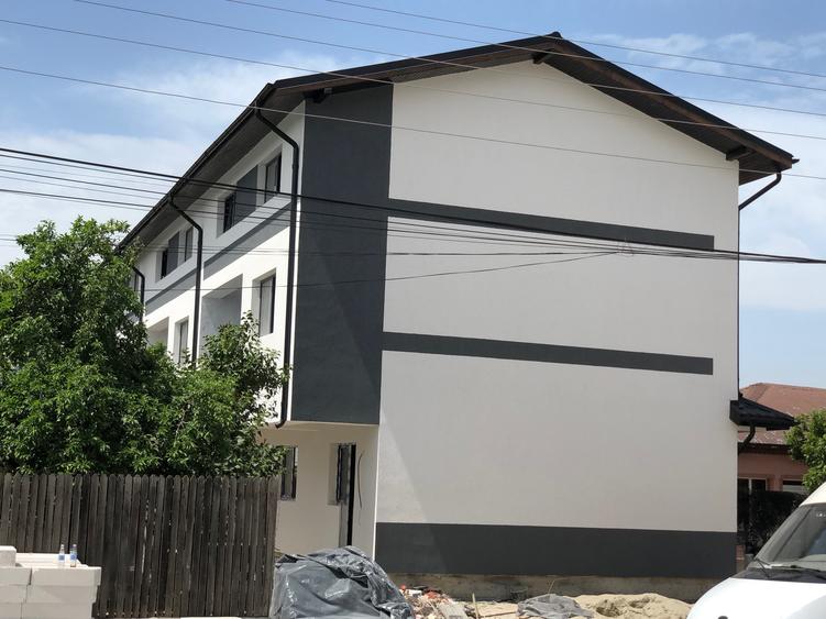 Proiect nou pozitie foarte buna. P+1+M. 5 cam - 32