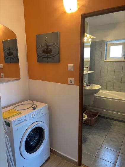 De inchiriat apartament cu 2 camere decomandat et.1 cu centrala proprie zona Aradului!! - 1