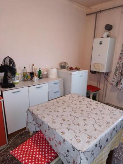 Vand apartament 3 camere decomandat Lugoj pe malul Timisului. - 4