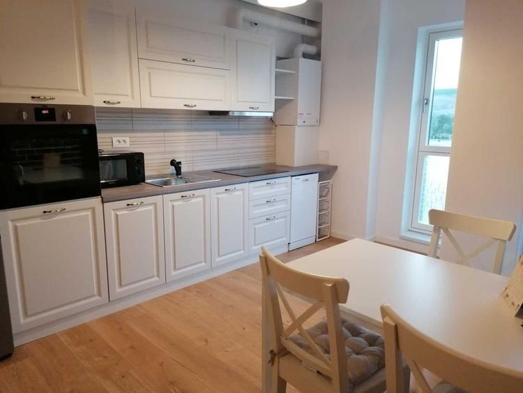 Apartament 2 camere PALAS + loc parcare - 1