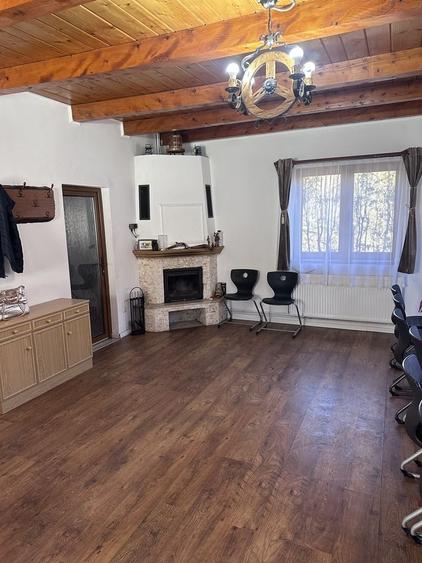 Casă cu 3 camere în Porumbacu de Sus